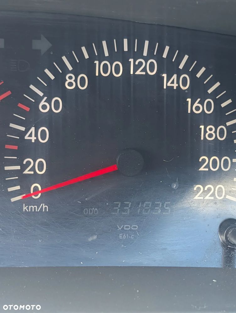 Toyota Corolla 2.0 D-4D Sol - 5