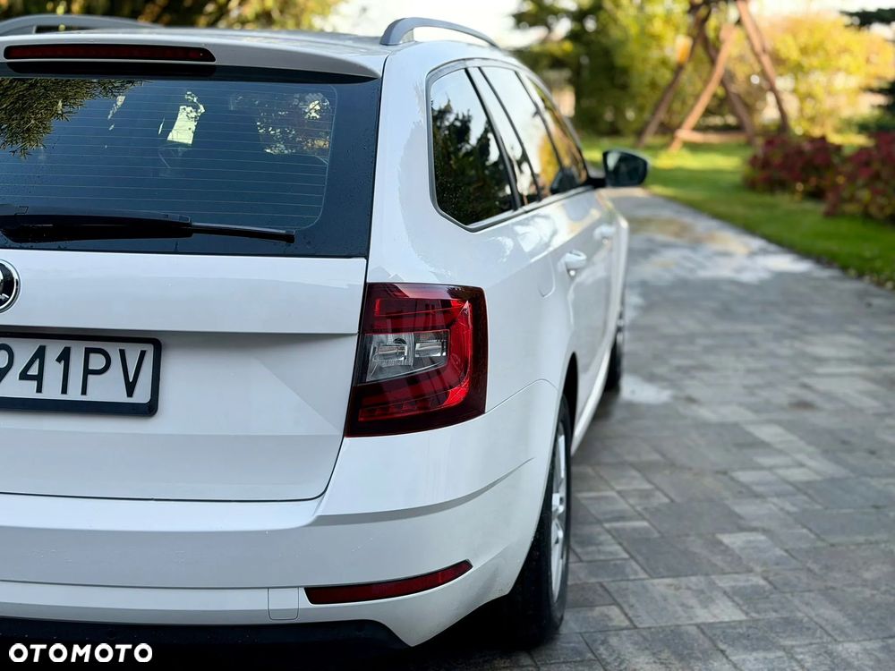 Skoda Octavia 1.6 TDI Ambition - 32