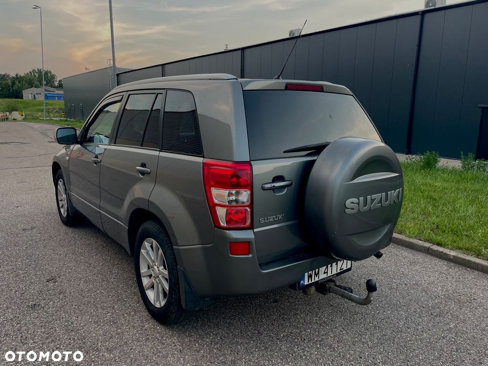 Suzuki Grand Vitara 1.9 DDiS De Luxe - 10