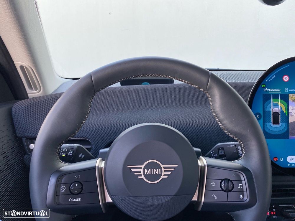 MINI 3 Portas Cooper SE Classic M - 6