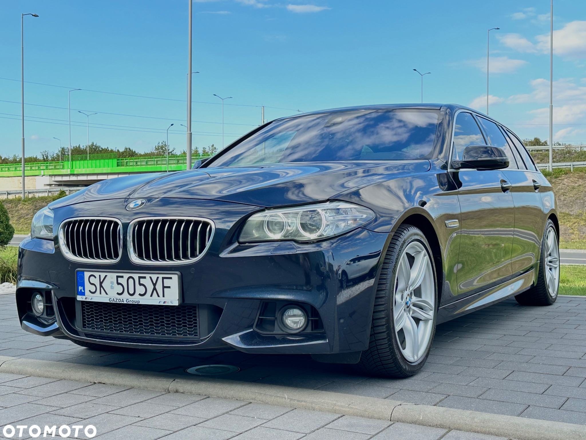 BMW Seria 5 520d Touring Sport-Aut - 2