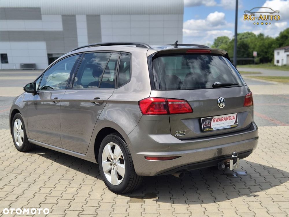 Volkswagen Golf Sportsvan - 9