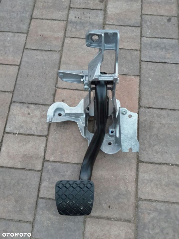 audi e-tron 55 pedał hamulca 4kl723140a - 1
