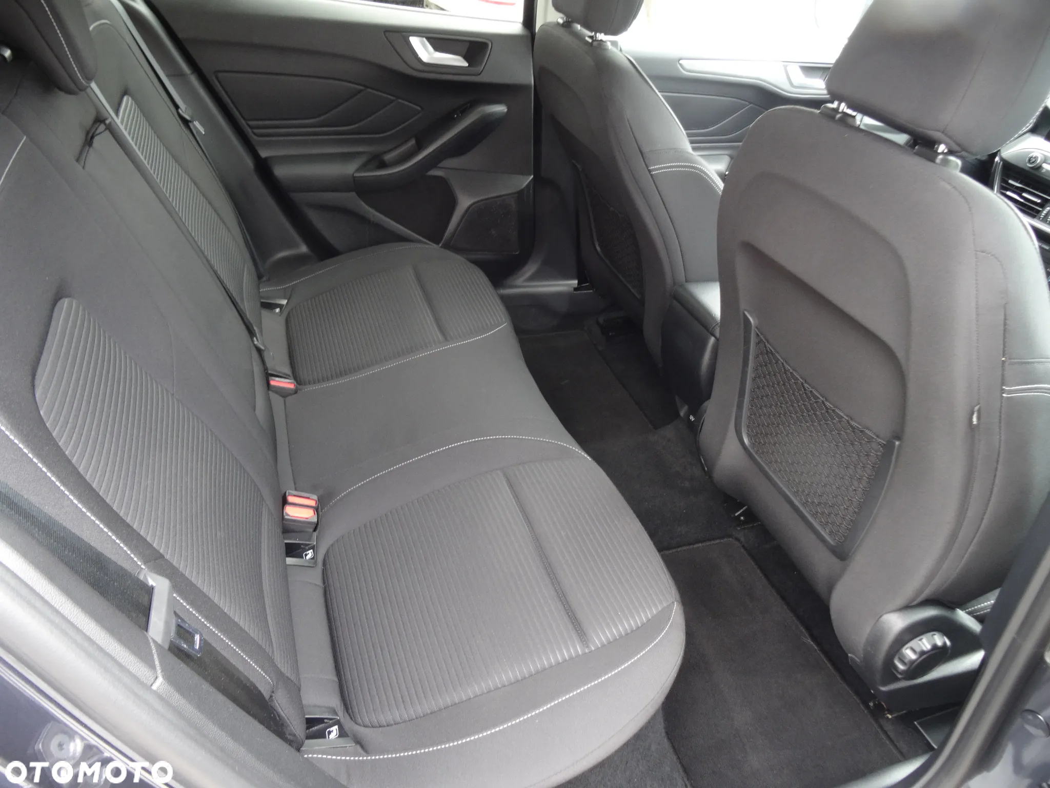 Ford Focus 1.0 EcoBoost Active - 19