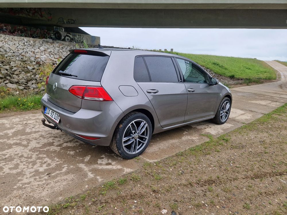 Volkswagen Golf 1.4 TSI (BlueMotion Technology) DSG Highline - 4