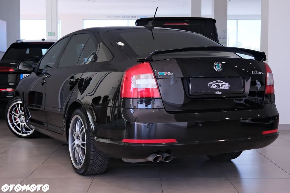 Skoda Octavia 2.0 TFSI RS DSG - 6