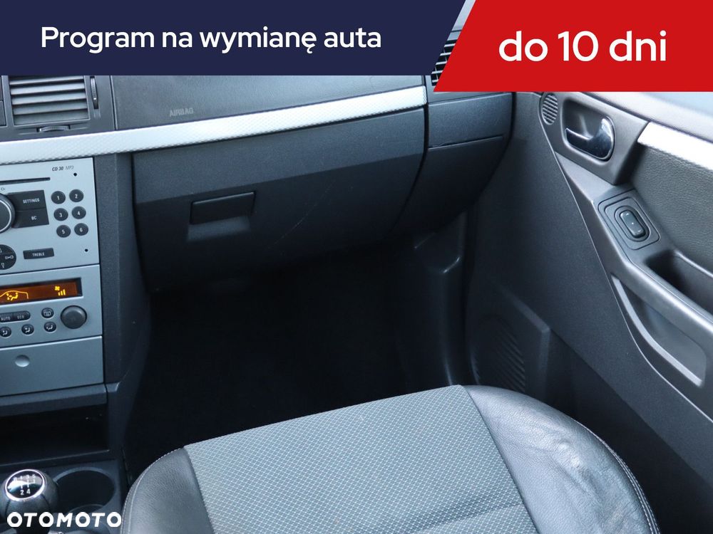 Opel Meriva - 10