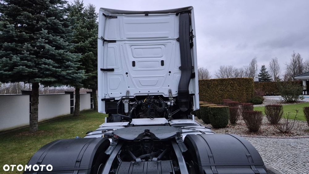Mercedes-Benz MERCEDES-BENZ///ACTROS///1845/// MP5///2022///GIGA SPACE///SALONKA/// STANDARD///PODUSZKI///LEDY///VIRTUAL COCPIT///KLIMATYZACJA POSTOJOWA/// WAGA///NAWIGACJA///STAN BARDZO DOBRY - 5