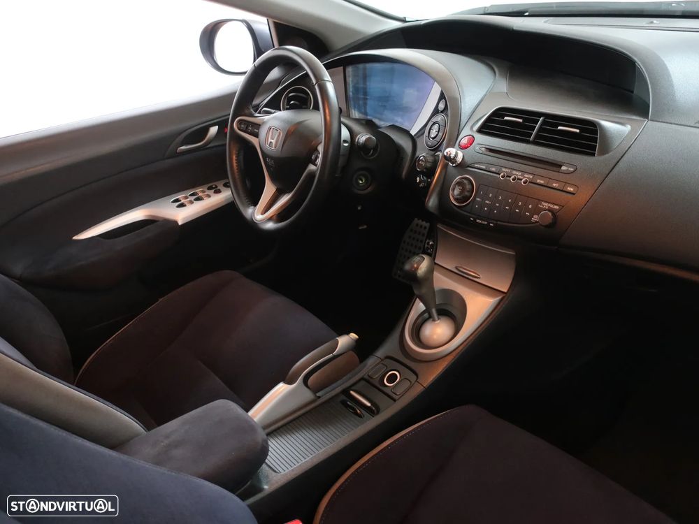 Honda Civic 1.4 Sport - 19