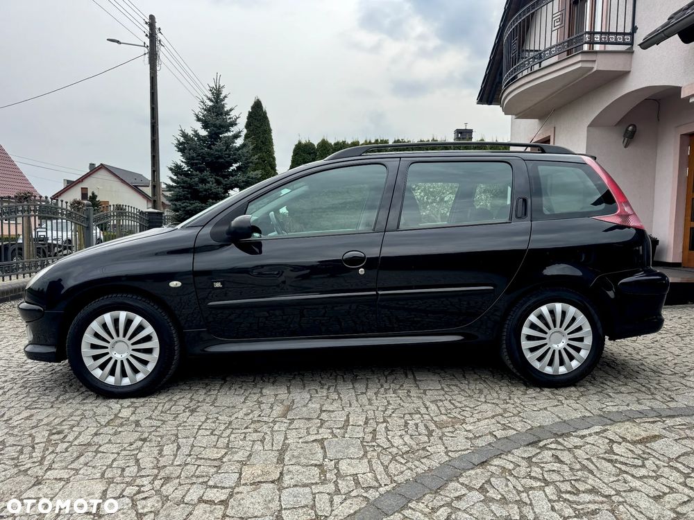 Peugeot 206 110 JBL - 8