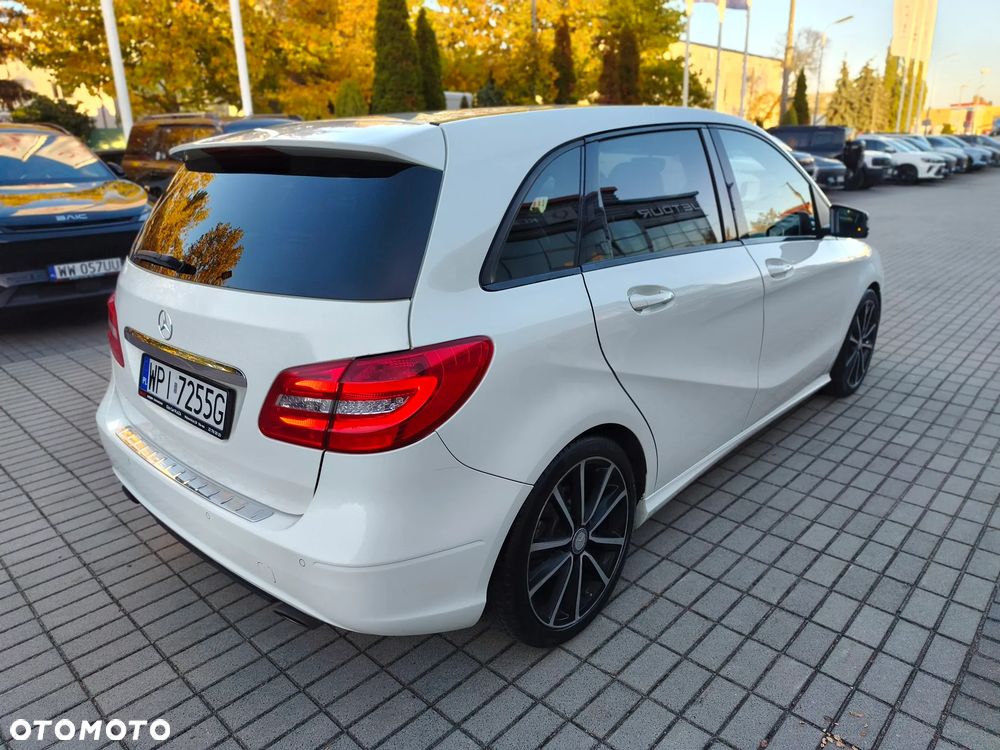 Mercedes-Benz B-Class 2014 photo 5