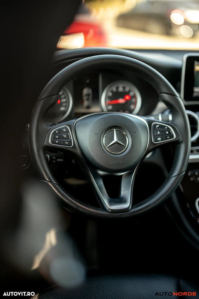 Mercedes-Benz GLC Coupe 250 4MATIC - 25