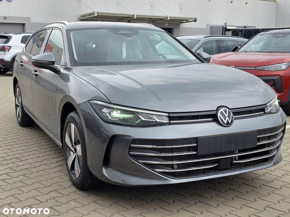 Volkswagen Passat Variant 1.5 TSI eHybrid PHEV 150kW Business Plus DSG - 5
