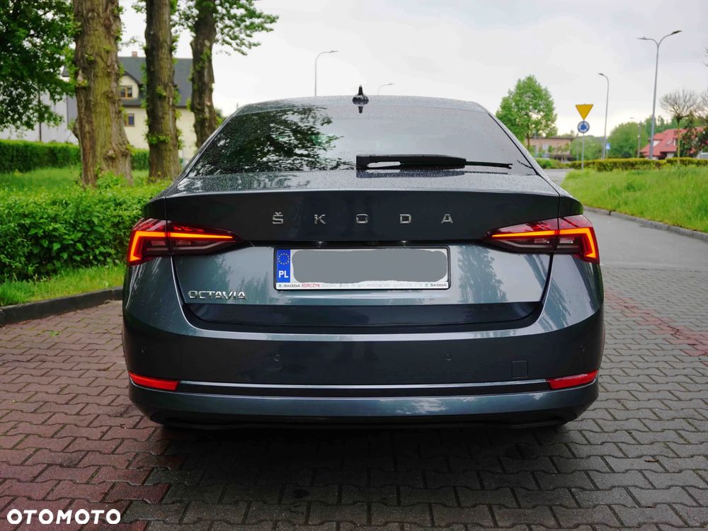 Skoda Octavia 1.5 TSI ACT Style - 12