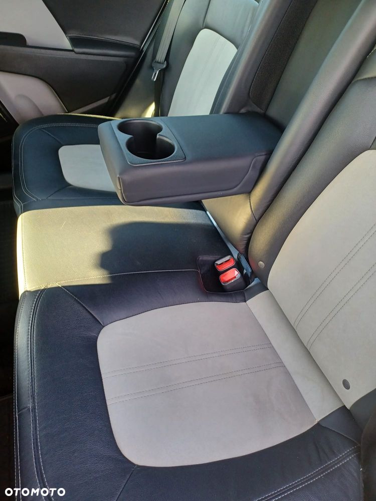 Kia Sportage 1.6 GDI L 2WD - 18