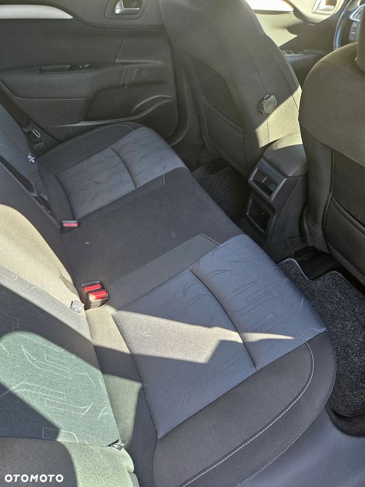 Citroën C4 HDi 90 Tendance - 14