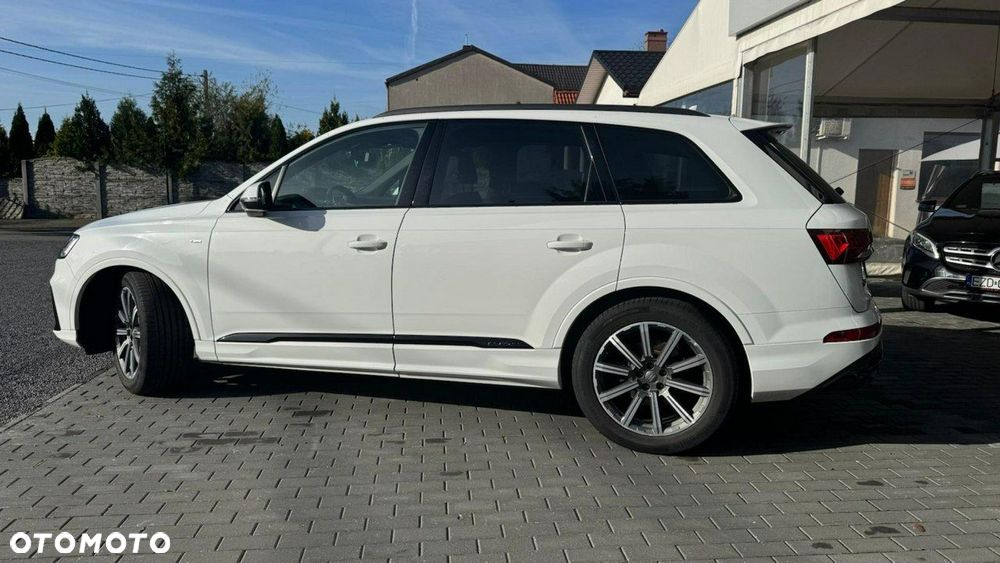 Audi Q7 - 12