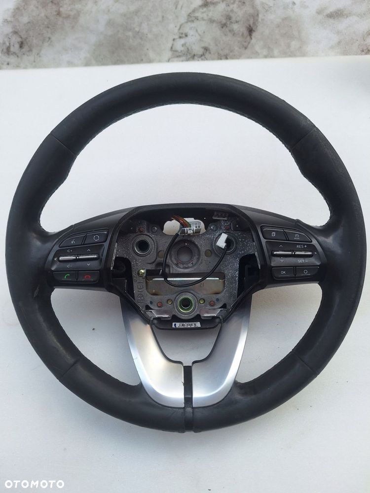 kierownica skóra multifunkcja hyundai i30 iii 17- - 1