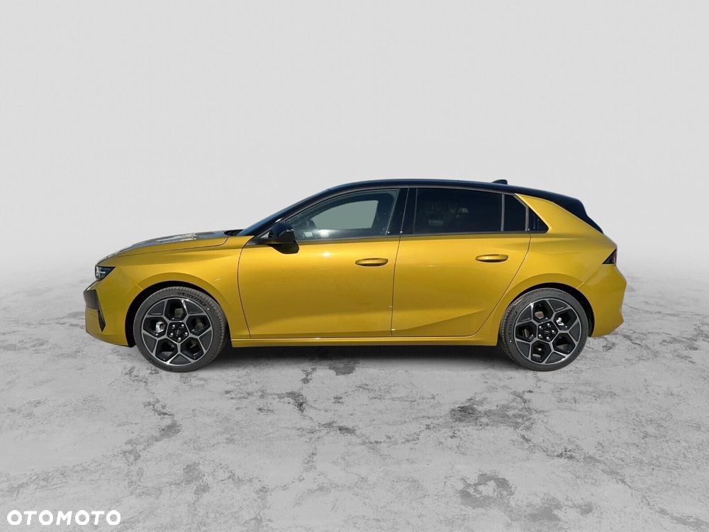 Opel Astra 1.2 T mHEV Ultimate eDTC - 2