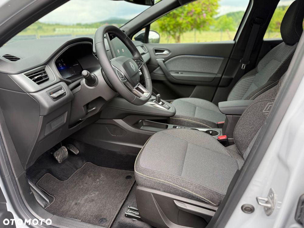 Renault Captur TCe Mild Hybrid 140 EDC GPF TECHNO - 14