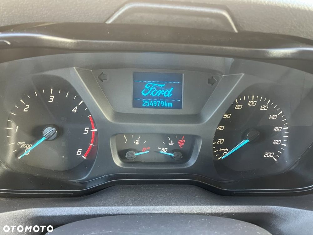 Ford Transit - 7
