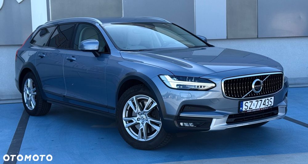 Volvo V90 Cross Country D4 AWD Geartronic Ocean Race - 5