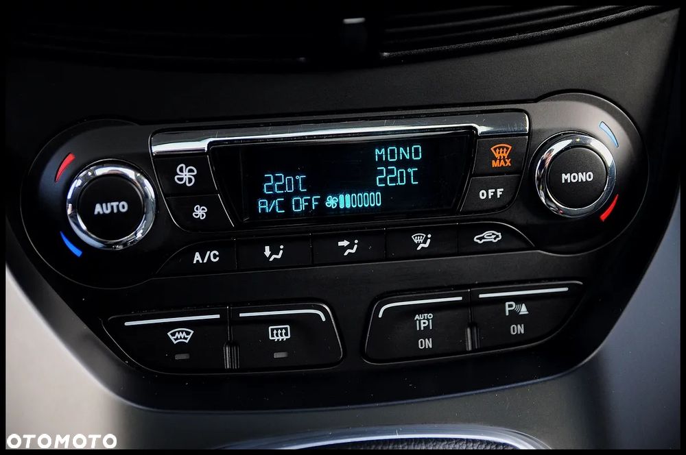 Ford C-MAX 2.0 TDCi Titanium - 8