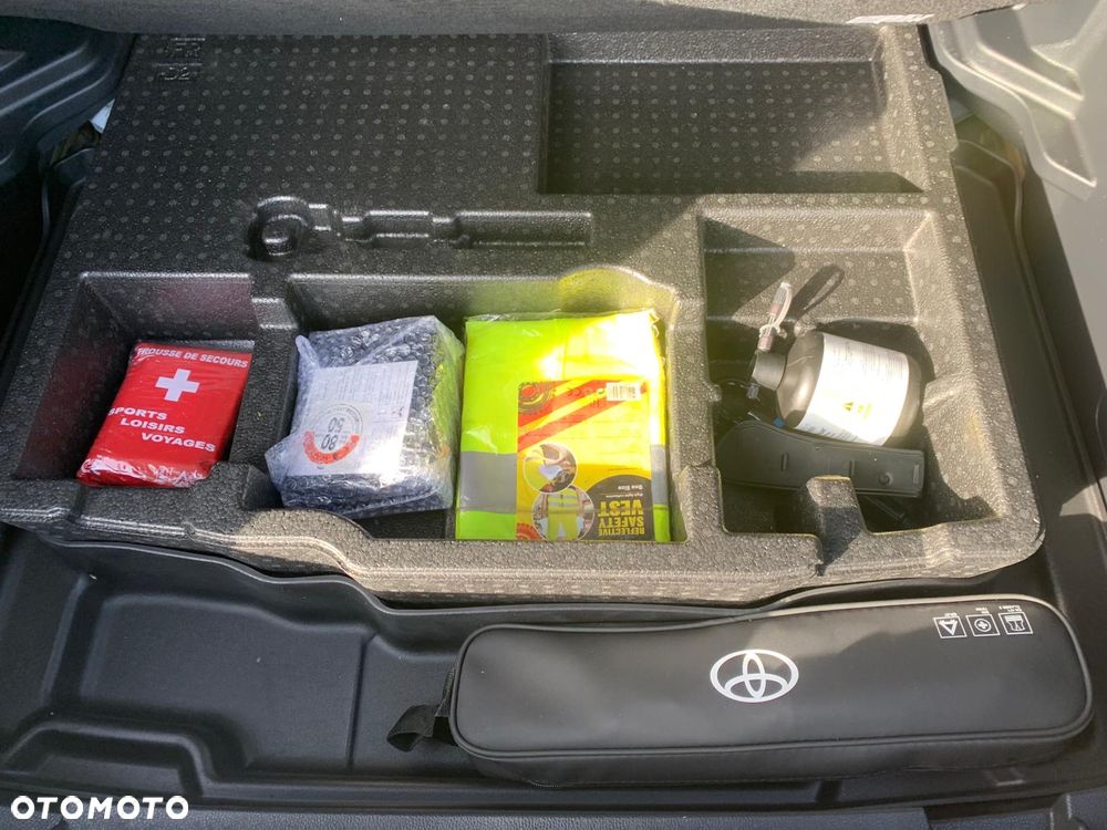 Toyota Yaris Cross - 14