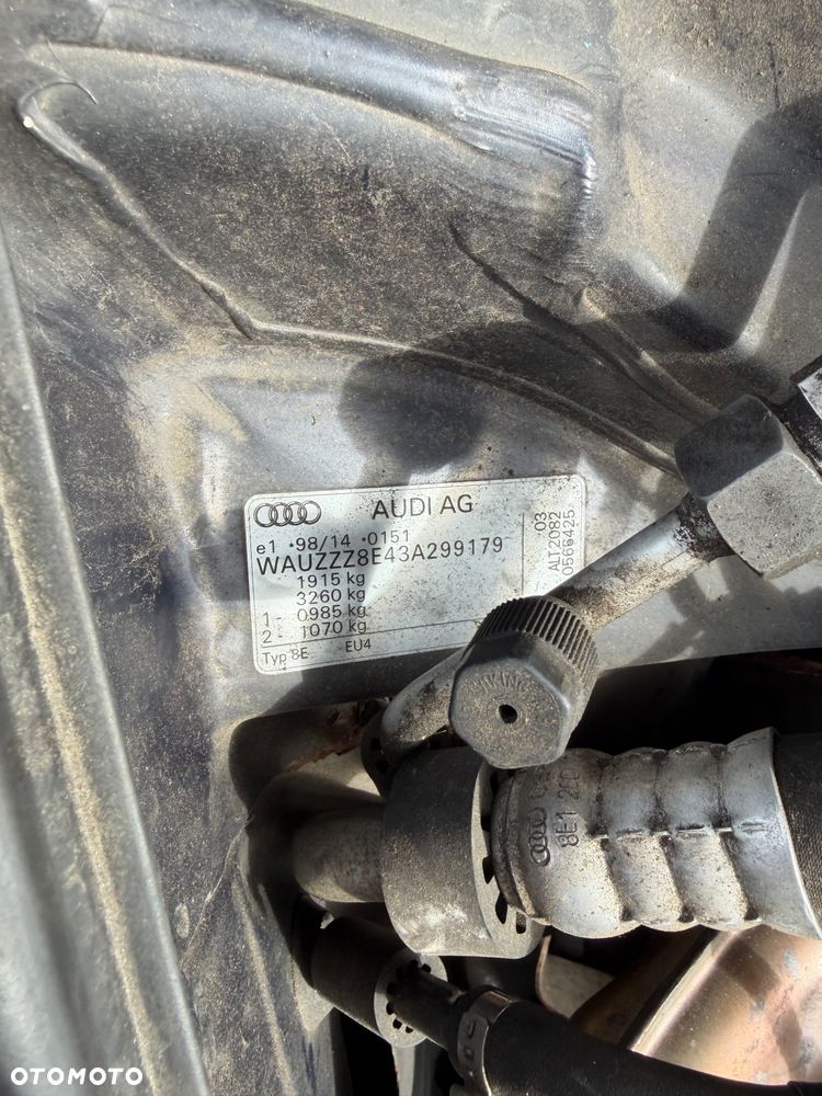 Audi A4 Avant B6 1.9 TDI 2003 rok – rozbiórka / na części - 4