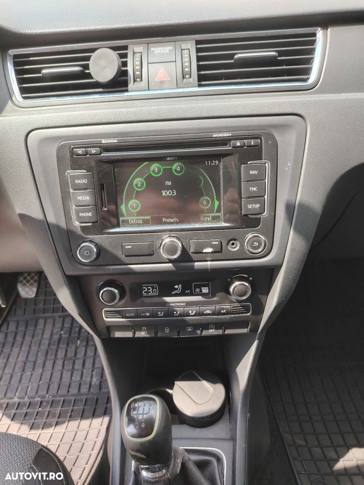 Skoda RAPID - 10