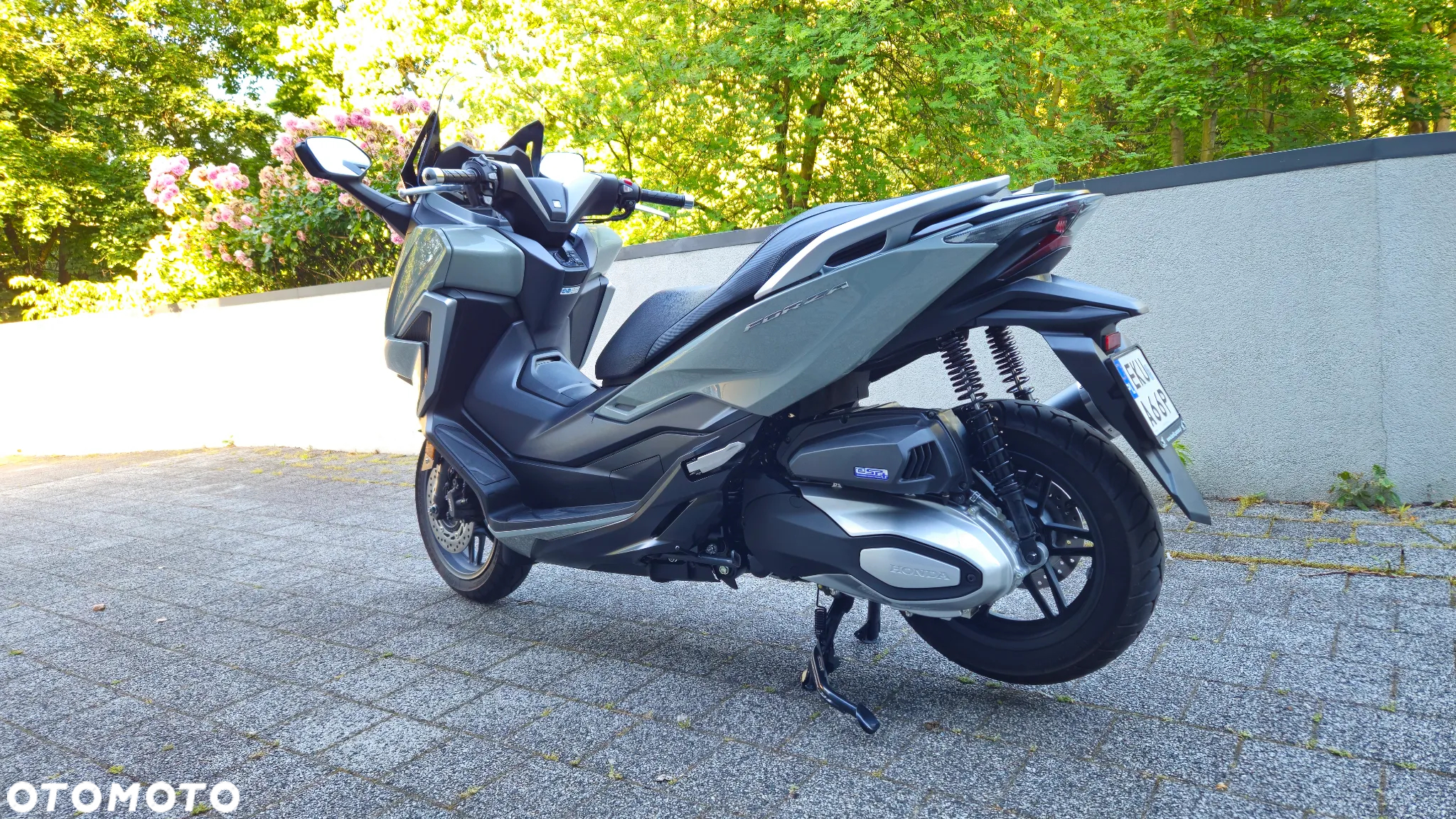 Honda NSS - 4