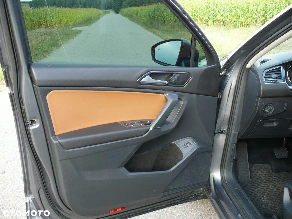 Volkswagen Tiguan Allspace 2.0 TSI 4Mot Highline DSG - 17