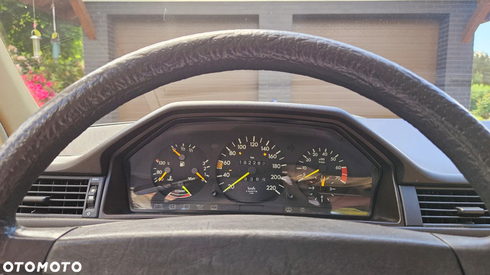 Mercedes-Benz W124 (1984-1993) - 13