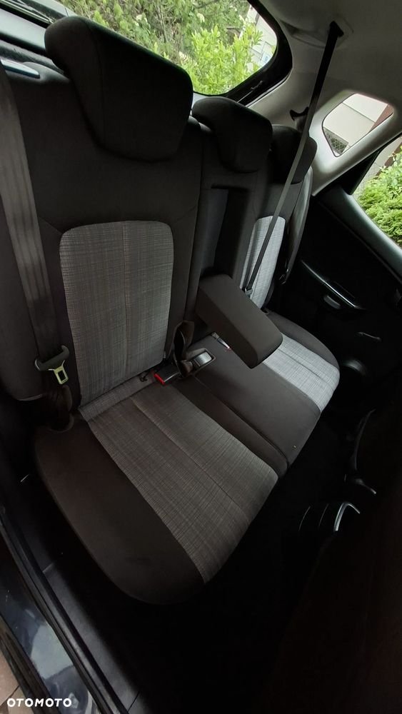 Kia Venga 1.4 CVVT Attract - 14