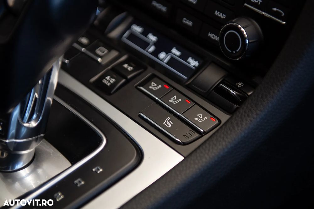 Porsche Cayman PDK - 25