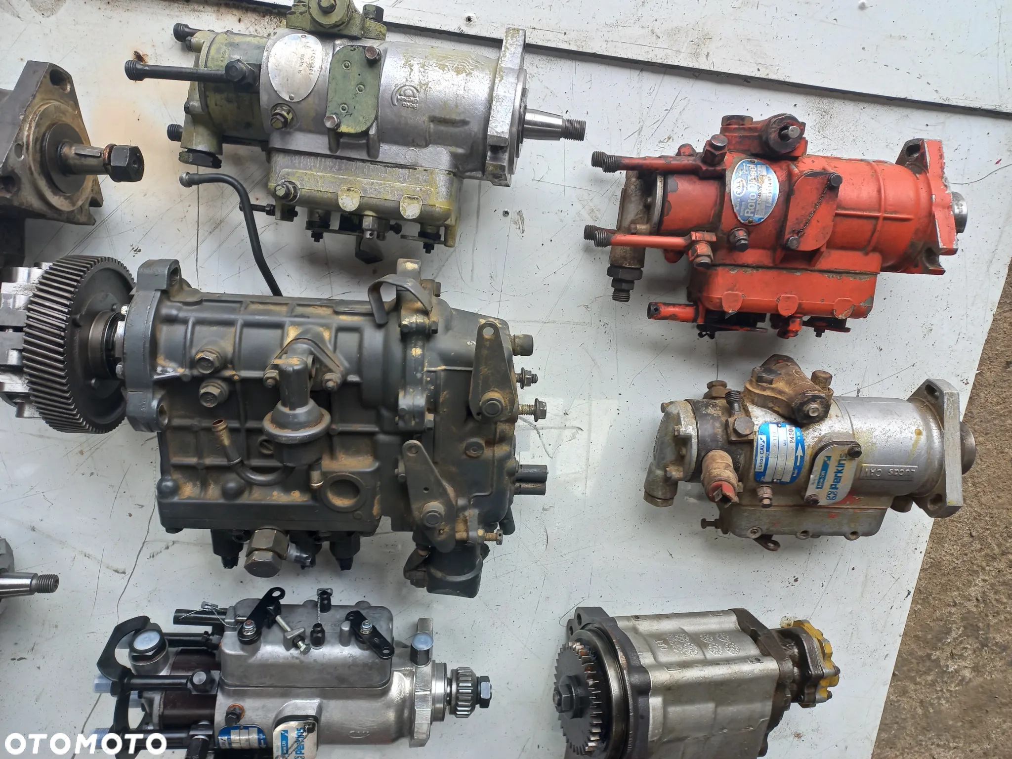Pompa wtryskowa 284092G1,PSGA90D320,CAV,BOSCH,MWM,LUCAS,0400866163,3348F110,DELPHI,PERKINS stojąca,3363F580,8523A181A,9520A005G,V3800,V3300,V3600,KUBOTA,2644H204BT/2/1950,CAT,189-5184,382-2G68,KBTR430,9320A171T/7189-0334, SAME,rzędowa,rotacyjna,sekcyjna,stenadayne - 2