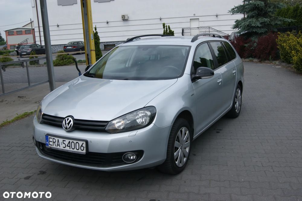 Volkswagen Golf Variant 2.0 TDI DPF DSG MATCH - 17