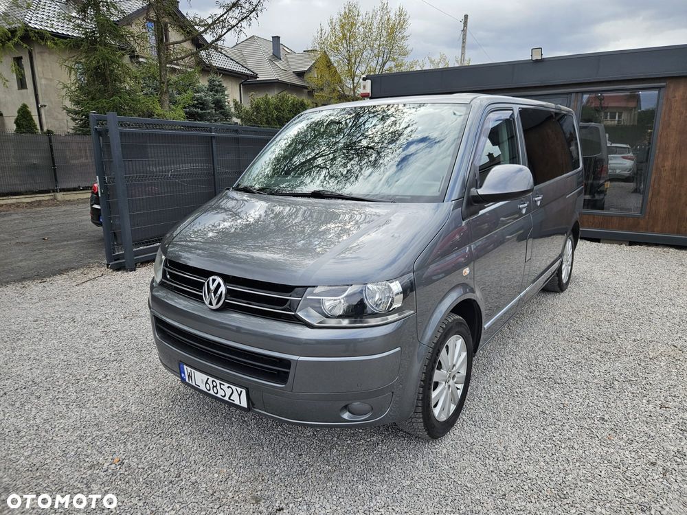 Volkswagen Multivan - 1