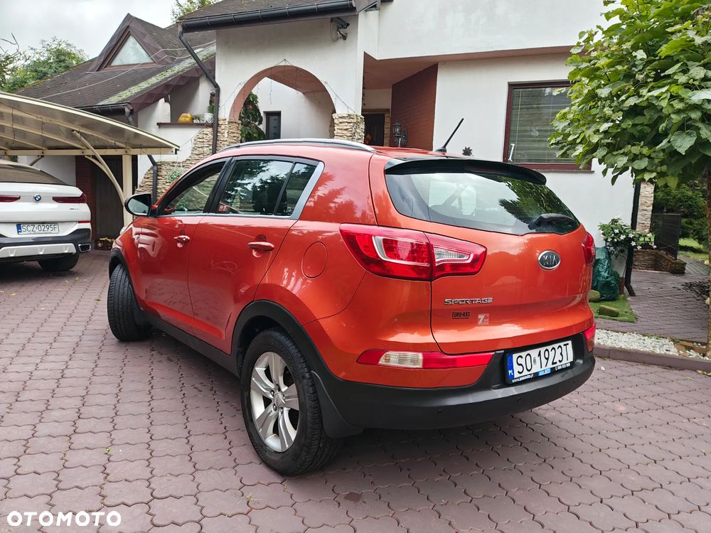 Kia Sportage - 12