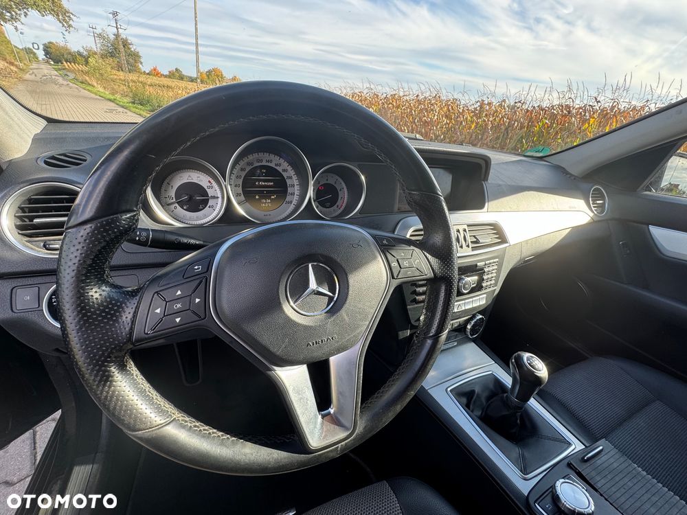 Mercedes-Benz Klasa C - 19