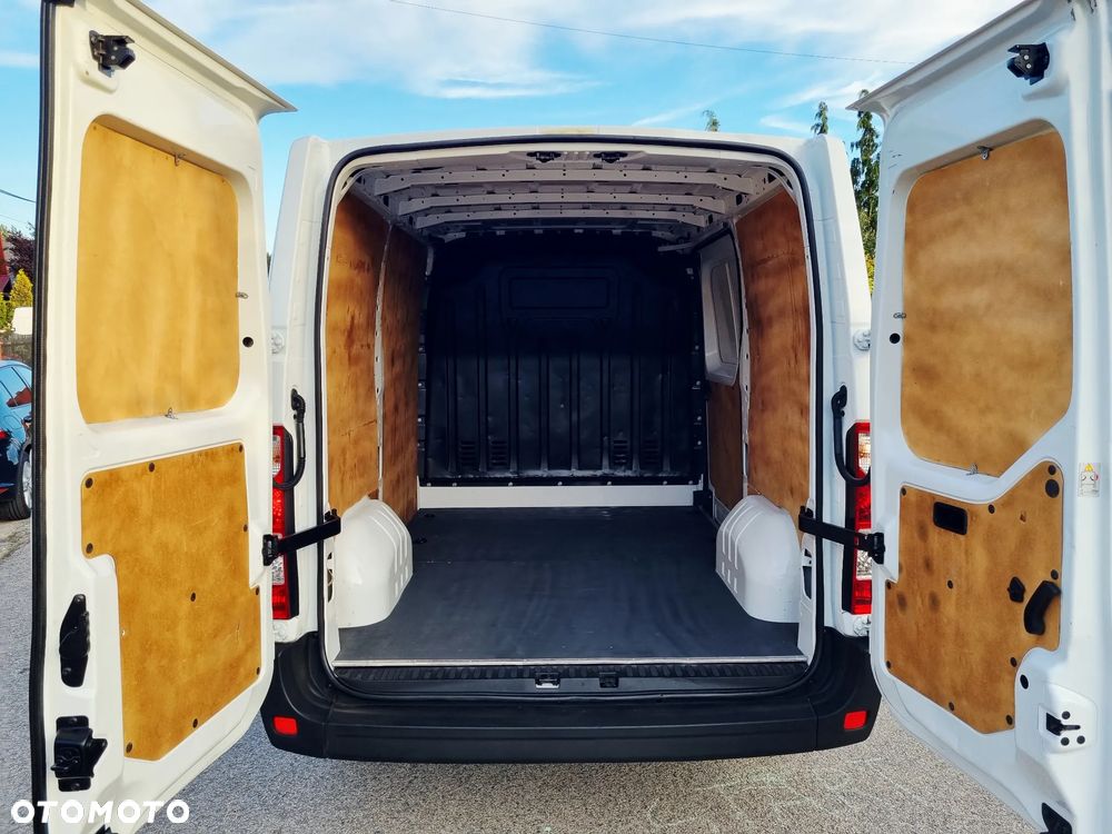 Renault Master - 18