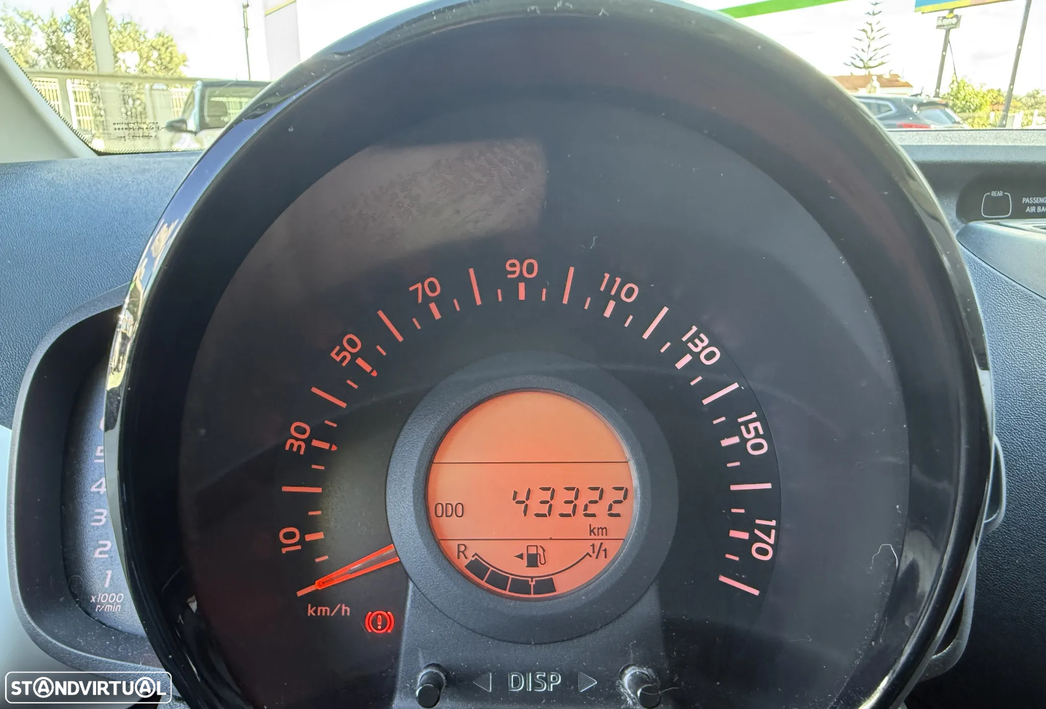 Peugeot 108 1.2 PureTech Top! Roland Garros - 50