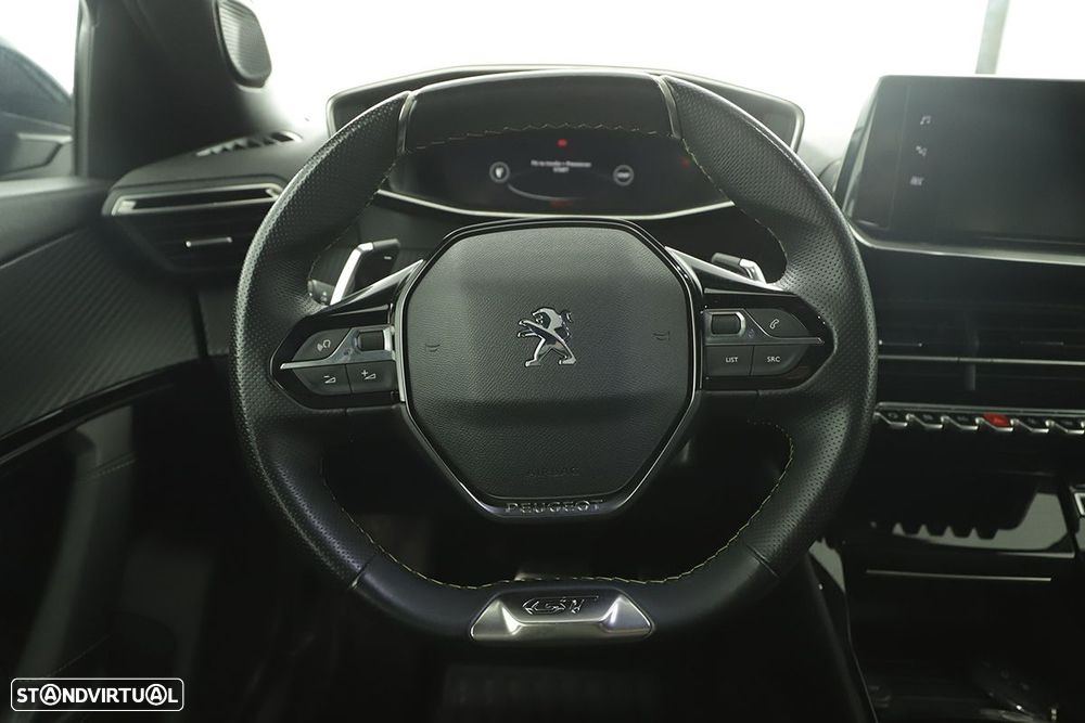 Peugeot 2008 1.2 PureTech GT EAT8 - 16