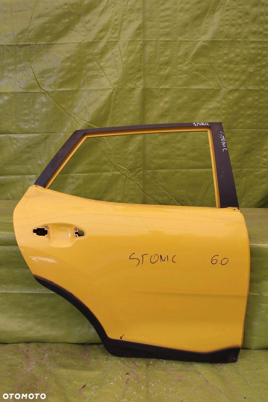 Drzwi Kia Stonic po 2017r. tył prawy - 1