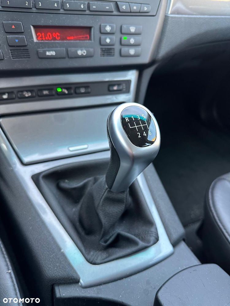 BMW X3 xDrive18d - 17