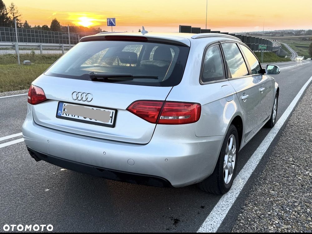 Audi A4 Avant 2.0 TDI - 5