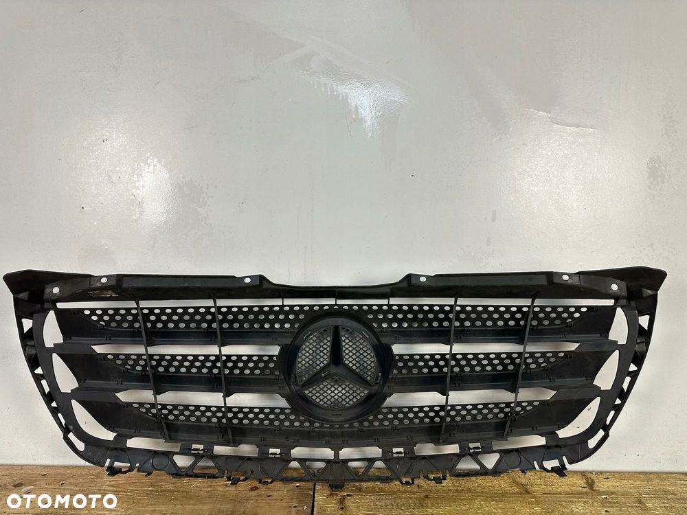 GRILL ATRAPA CHŁODNICY PRZÓD MERCEDES SPRINTER W906 LIFT A9068880523 - 4