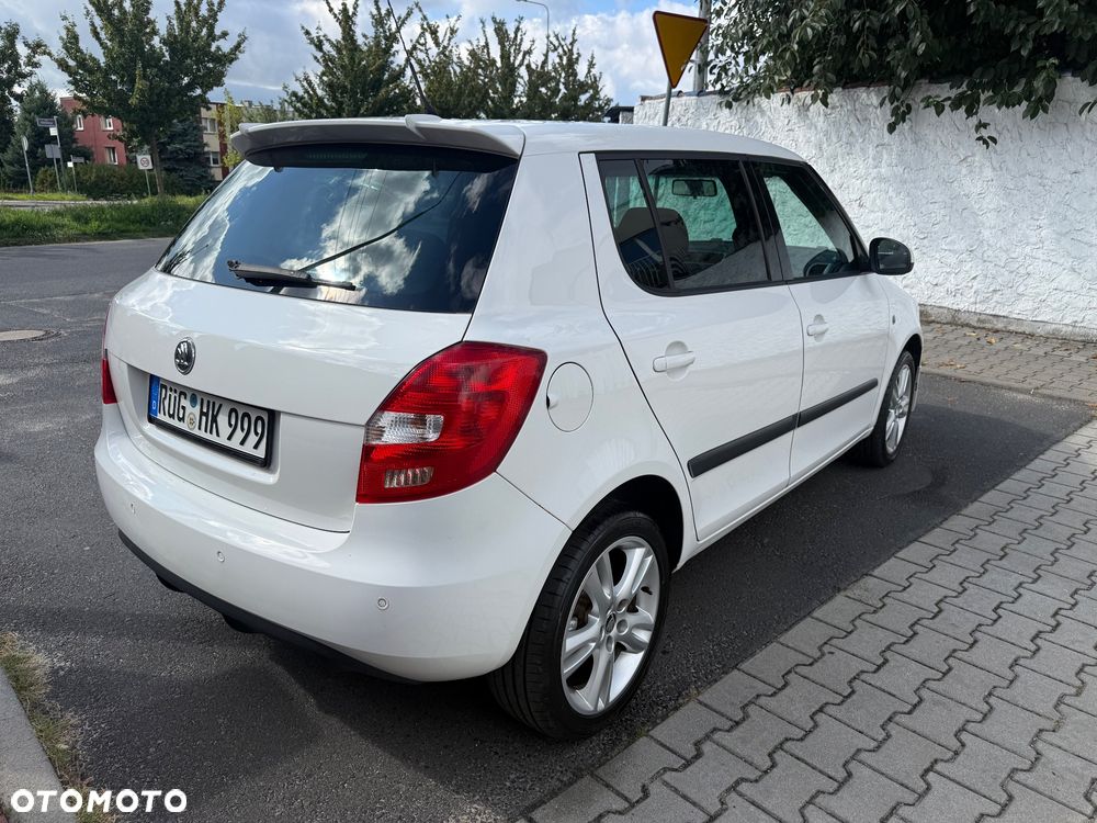 Skoda Fabia 1.6 16V Sportline - 3