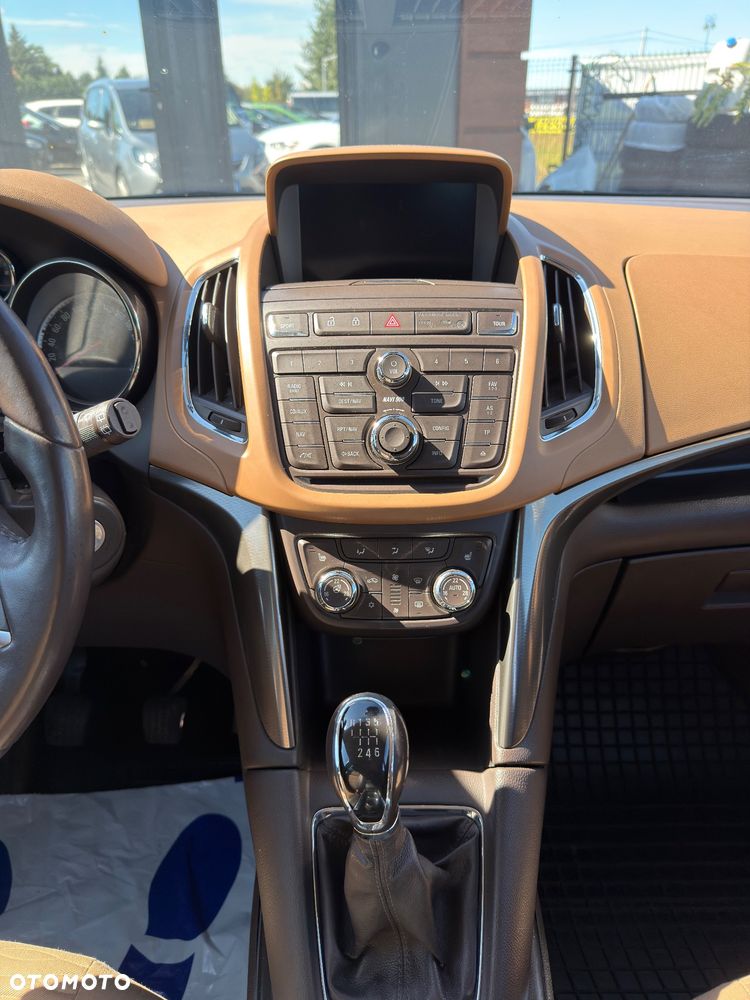 Opel Zafira 2.0 CDTI Cosmo - 9