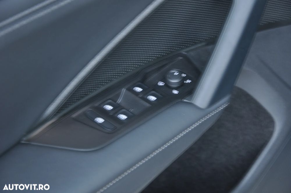 Volkswagen Tayron 2.0 TDI SCR 4MOTION DSG Life - 13